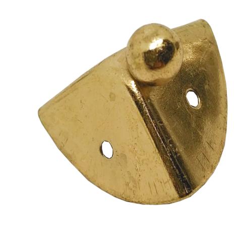 ARTESANATO CANTONEIRA COM BOLINHA 20X20MM DOURADO METAL REF: 6184